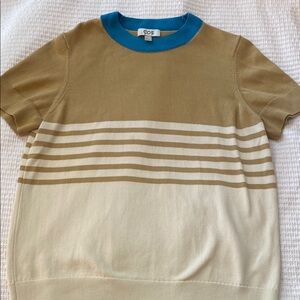 COS Short Sleeved Sweater Size L